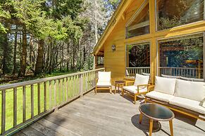Hot Tub, 1 Mi to Beach: 12-acre Fort Bragg Cabin!