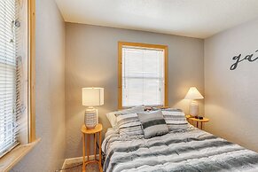 < 1 Mi to Lake Almanor: Home w/ Furnished Decks!