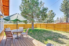 < 1 Mi to Lake Almanor: Home w/ Furnished Decks!