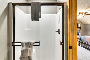 Game Room & Hot Tub: Spacious Retreat in Hollister