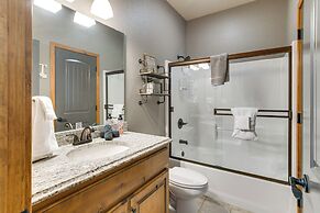 Game Room & Hot Tub: Spacious Retreat in Hollister