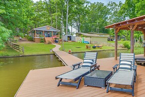Private Dock + Porch: Lake Blackshear Retreat