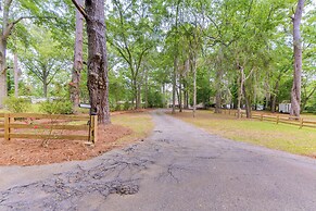 Private Dock + Porch: Lake Blackshear Retreat