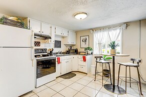 1 Mi to Mountain Loop Highway: Cozy Home w/ Yard!