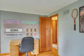 Tennis Court & Deck: Pet-friendly Charles City Gem