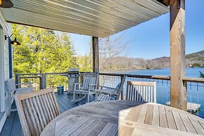 Paddle, Swim & Hike: Family Lake House in Vermont