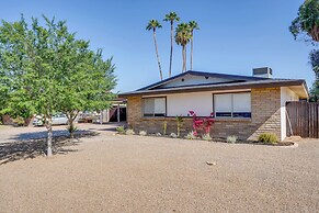 Fire Pit & Games: Family-friendly Retreat in Mesa!