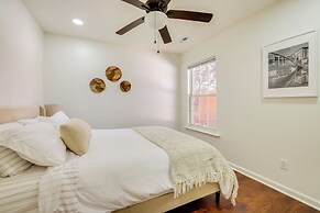 Mini Putting Green & Pool Access: Simpsonville Gem