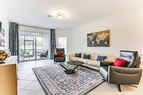 15 Mi to Downtown Fort Myers: Golf Getaway