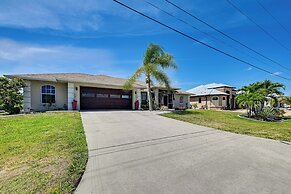 Heated Pool w/ Canal Views: Port Charlotte Home