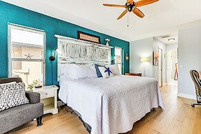 Heated Pool w/ Canal Views: Port Charlotte Home