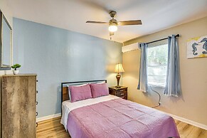 4 Mi to Daytona Boardwalk & Beaches: Cute Cottage