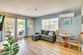 4 Mi to Daytona Boardwalk & Beaches: Cute Cottage