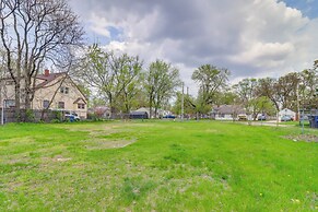 7 Mi to Downtown: Toledo Apt Near Franklin Park