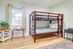 7 Mi to Downtown: Toledo Apt Near Franklin Park