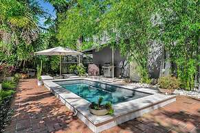 The Royale 2B 4B Luxury Garden Pool Yoga Room