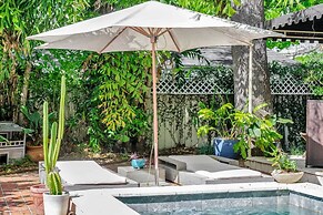 The Royale 2B 4B Luxury Garden Pool Yoga Room