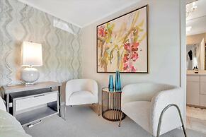 The Royale 2B 4B Luxury Garden Pool Yoga Room