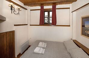 Arachova Nest in the Village by GHH