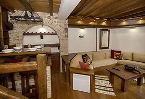 Arachova Nest in the Village by GHH