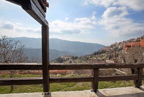 Arachova Nest in the Village by GHH