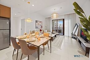 Urban Glam 1 BR in Surf 2-Creek Beach