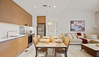 Urban Glam 1 BR in Surf 2-Creek Beach