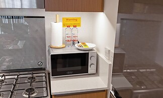 Urban Glam 1 BR in Surf 2-Creek Beach