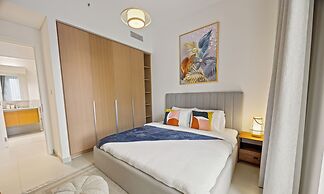 Urban Glam 1 BR in Surf 2-Creek Beach