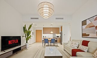 Urban Glam 1 BR in Surf 2-Creek Beach