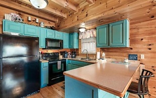 Blackberry Bliss 2 Bedroom Cabin
