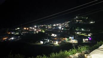 Hotel Kamal Ganga & Restaurant