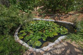 Family Getaway in Marathon by GHH