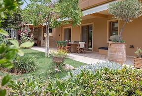 Family Getaway in Marathon by GHH