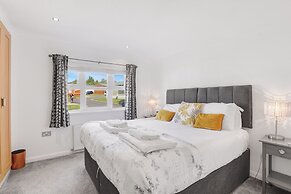 Fairway View - North East Escapes