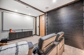 Opulence At Big White