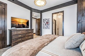 Opulence At Big White