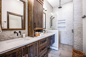 Opulence At Big White