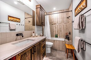 Opulence At Big White