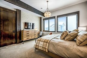 Opulence At Big White