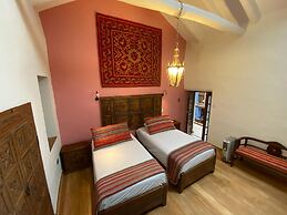 Artinka Boutique Hotel