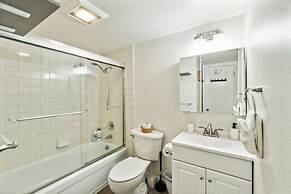 Central Bellevue Guesthouse