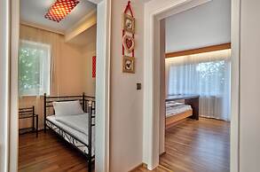 LuCA HOTEL