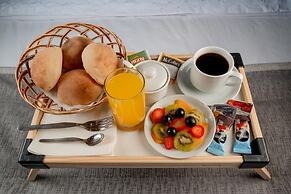 HOTEL MELTHON CLASS