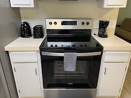 Central Bellevue House