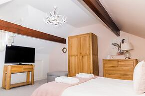 Denecrest Guest House