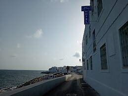 Hotel Al Jazira