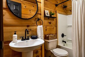 The Copper Bird Cabin