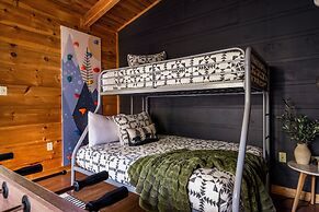 The Copper Bird Cabin