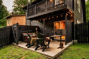 The Copper Bird Cabin